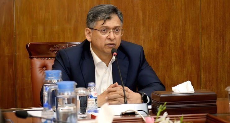 সংবিধানের ৭০ অনুচ্ছেদে সংশোধনী আনা হবে: স্বরাষ্ট্রমন্ত্রী